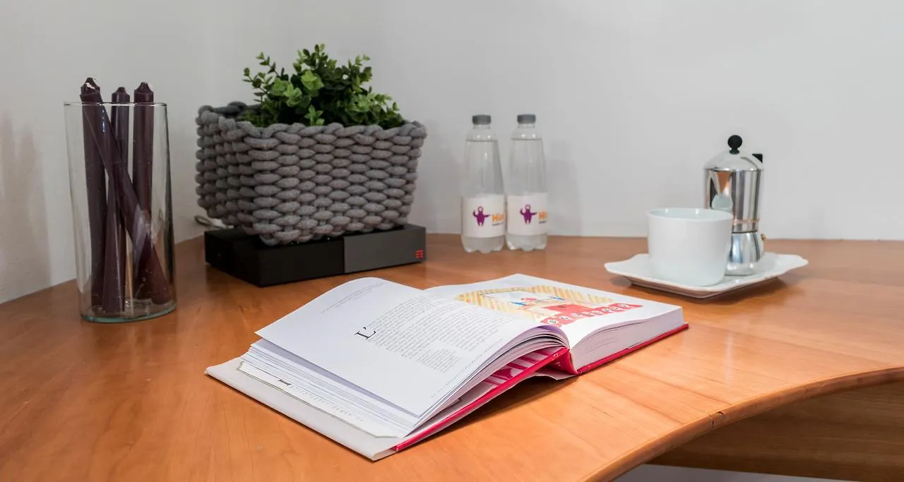 Hintown S. Fermo Apartment Milan